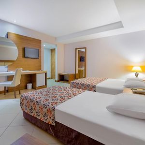 Standard Zimmer mit Kingsize-Bett